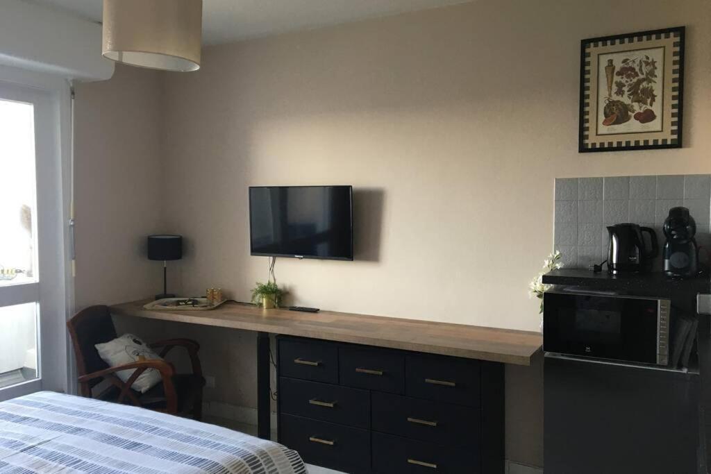 Studio 24 - Coucher De Soleil & Vue Mer Courseulles-sur-Mer Ngoại thất bức ảnh